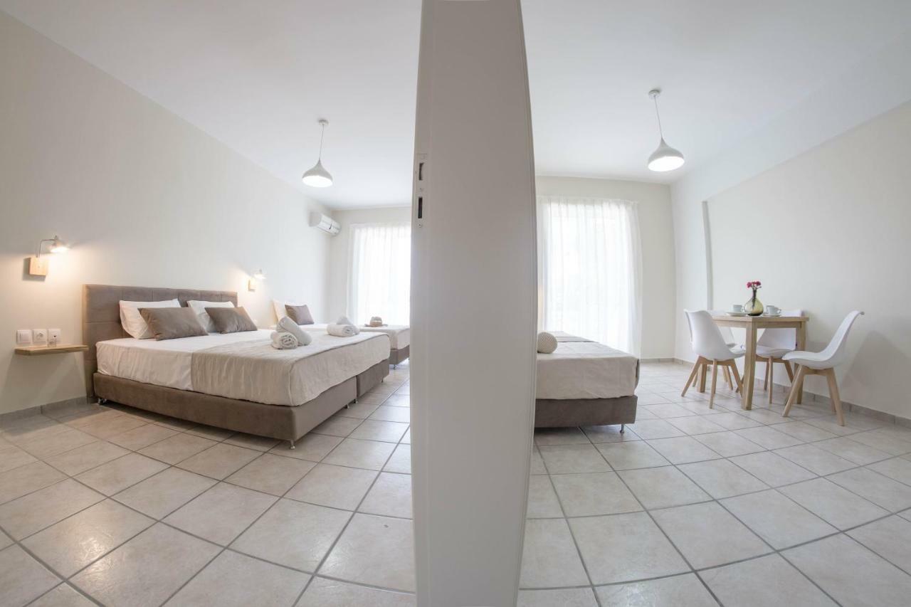 Pinelopi Hotel Платанес Экстерьер фото